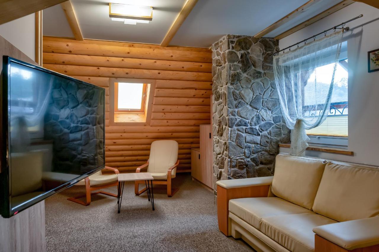 Willa Na Skarpie Szczawnica Buitenkant foto